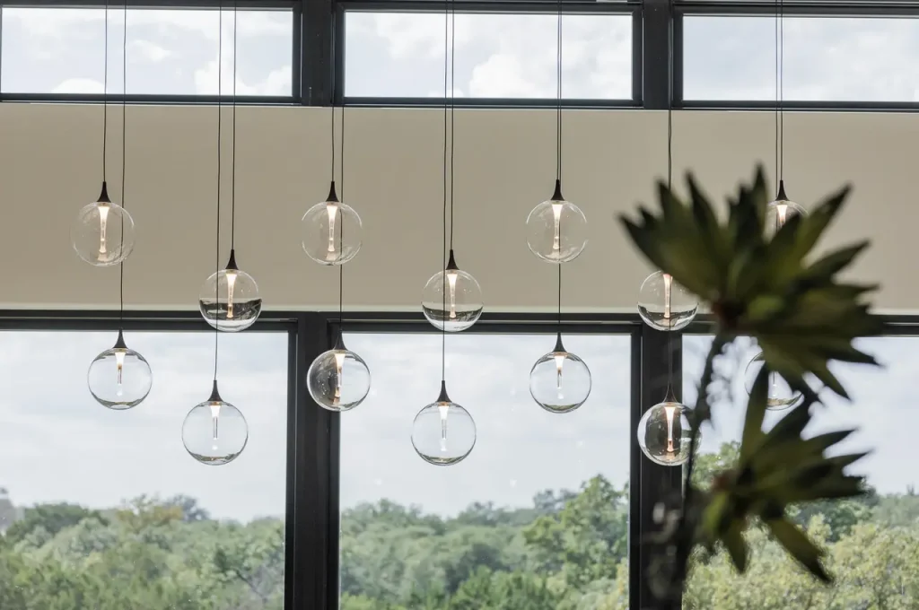 10_dining room close up